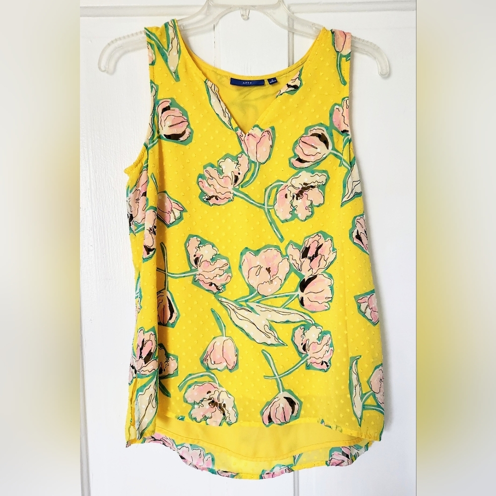 Apt. 9 Floral Dressy Tank 🌸